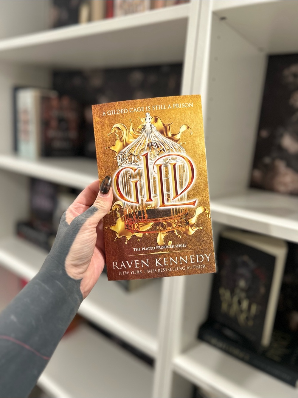 Gild - Raven Kennedy - Gold Target edition